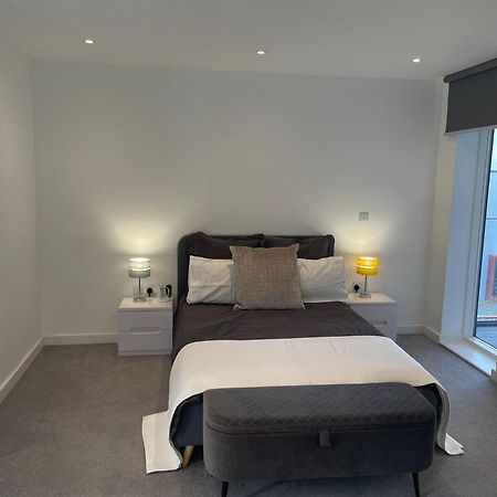 Malixa Uk Daire Croydon Dış mekan fotoğraf